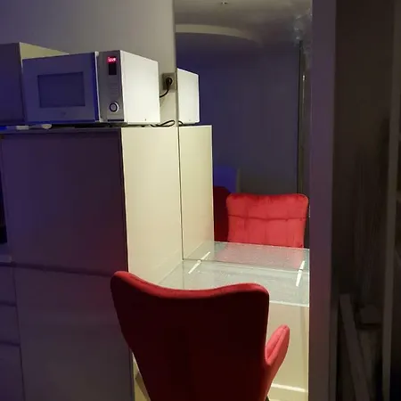 Studio Luxe Naturiste Heliopolis E 아그