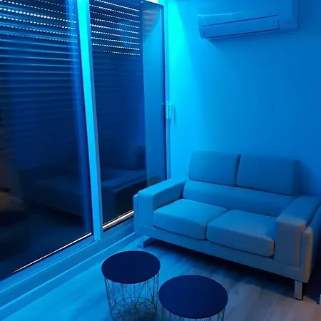 Studio Luxe Naturiste Heliopolis E * 아그